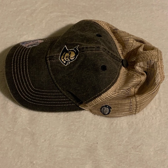 UCF Golden Knights 2018 Chick fil A Peach Bowl hat - Picture 2 of 6